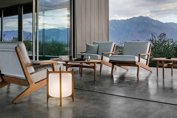 outdoor-modern-wooden-furniture